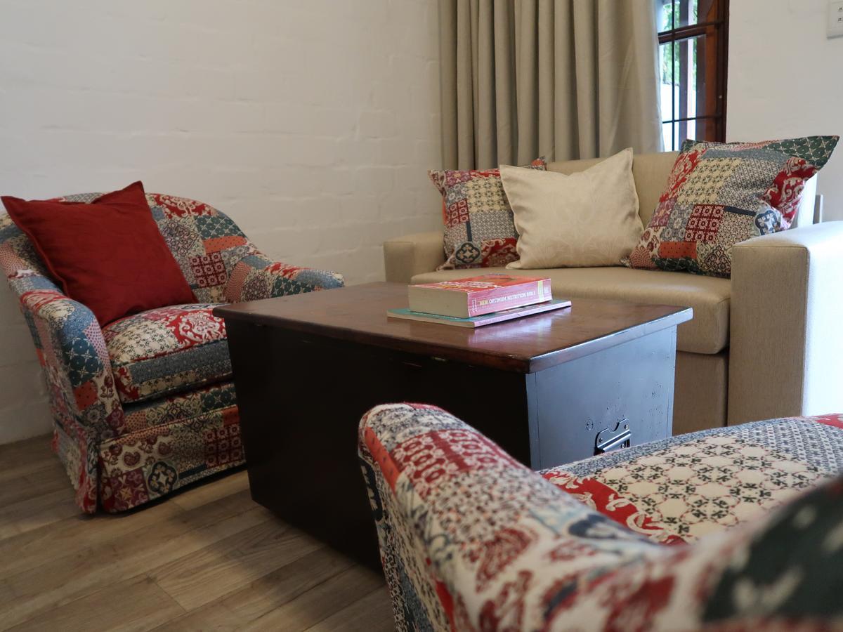Hemel En Aarde Village Accommodation Херманус Екстериор снимка
