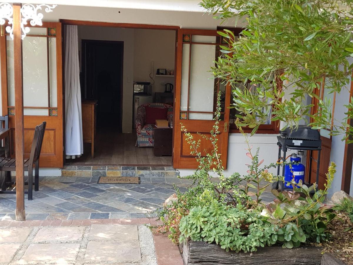 Hemel En Aarde Village Accommodation Херманус Екстериор снимка